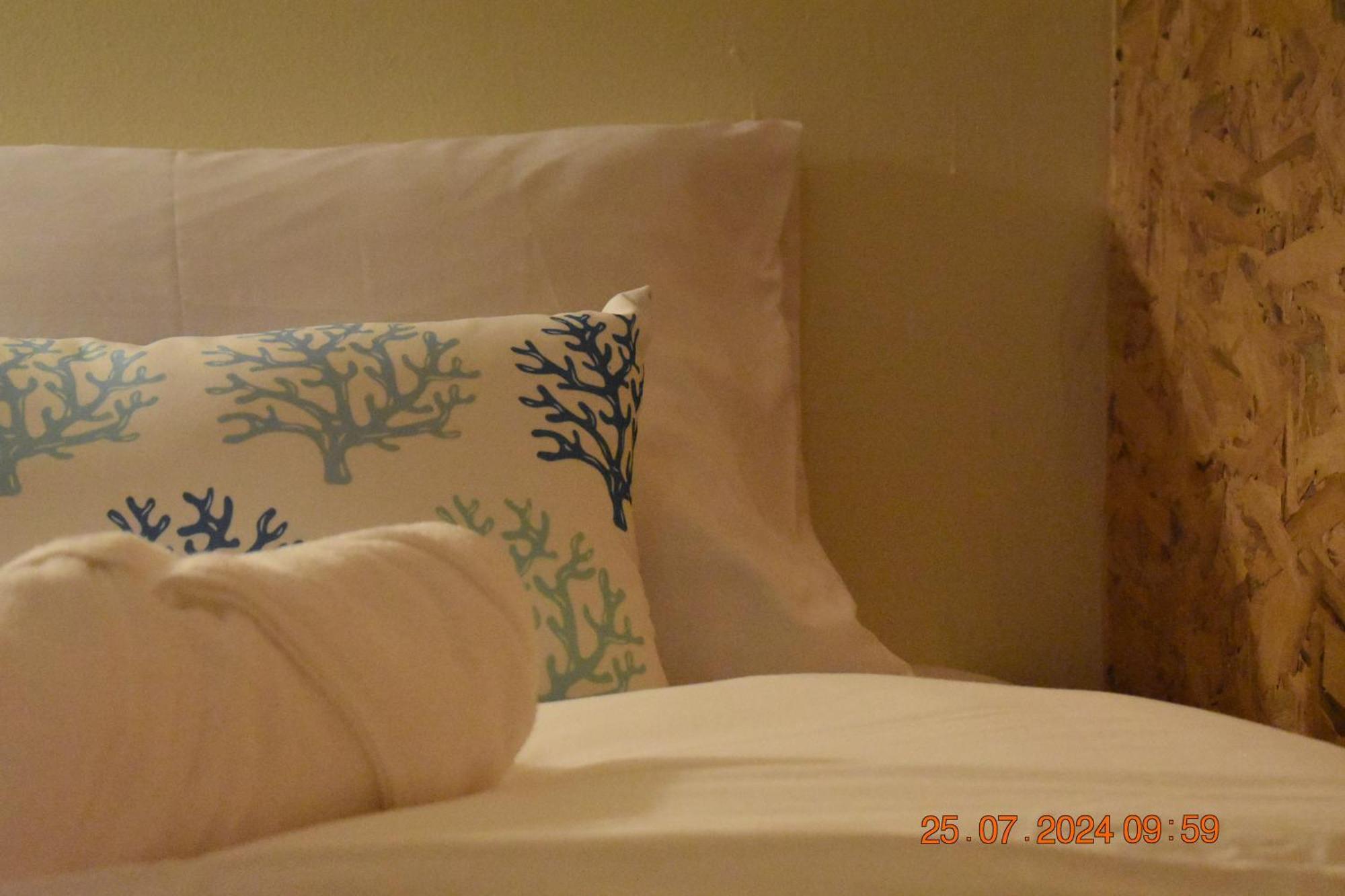 My Guesthouse 109 - Self Check In (Adults Only) Georgetown Zimmer foto