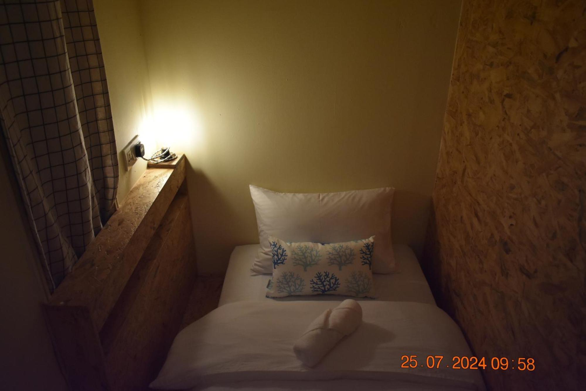 My Guesthouse 109 - Self Check In (Adults Only) Georgetown Zimmer foto